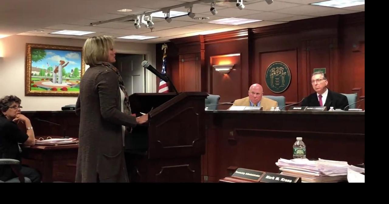 (VIDEO) Warren residents seek more information on affordable housing process