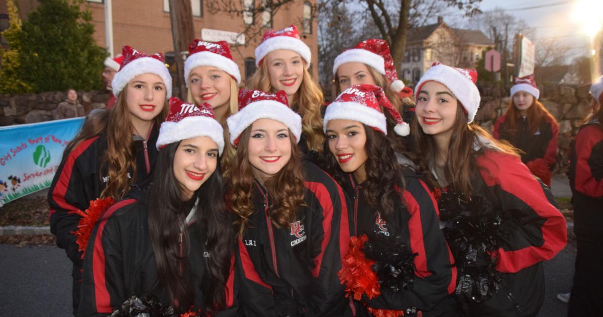 (VIDEO) Thousands fill Flemington’s Main Street for Hunterdon Holiday