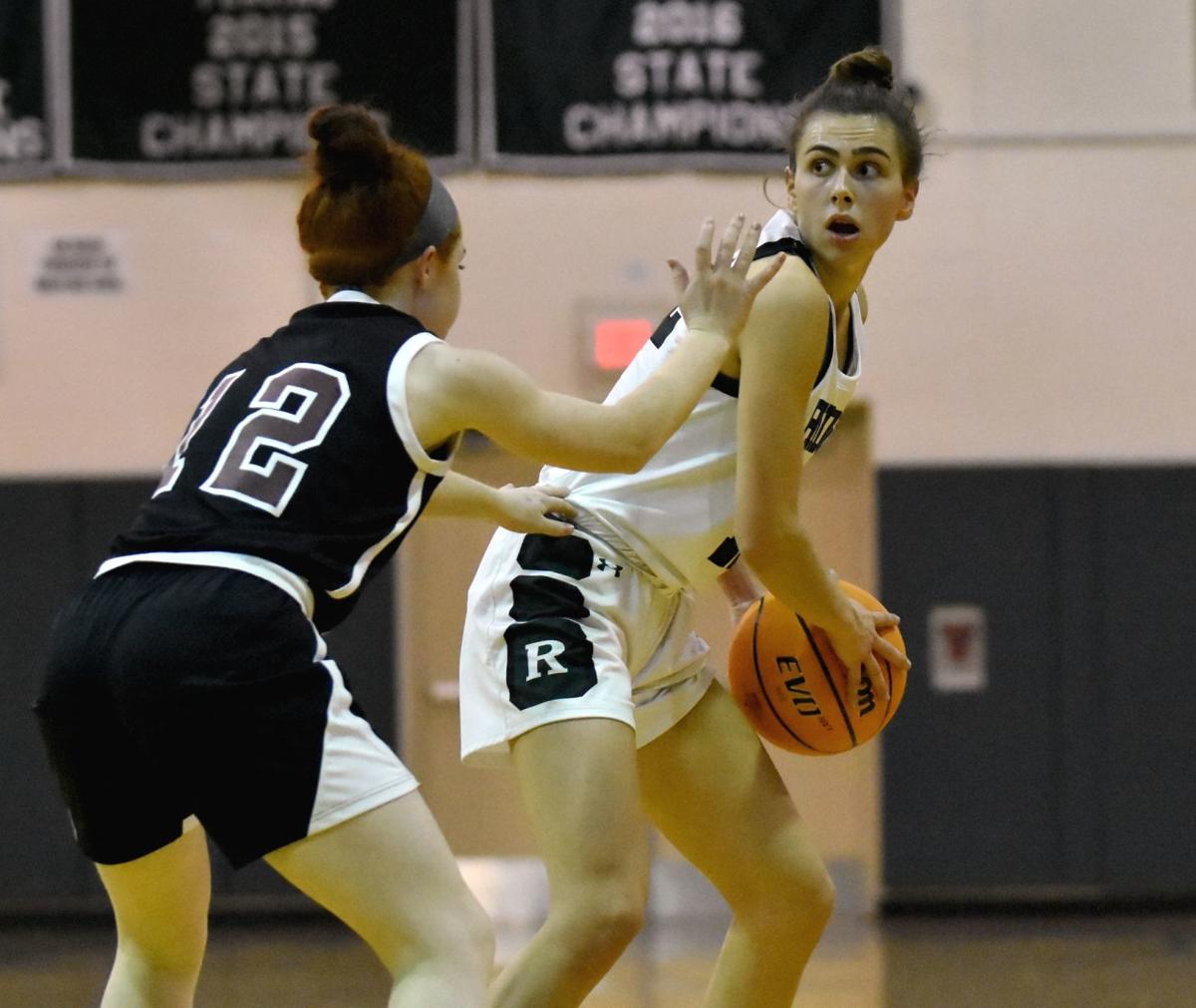 Red Devils Battle Rutgers Prep Down To The Wire Fall Late