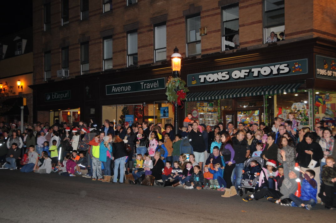 MADISON CHRISTMAS PARADE 2015 Madison Eagle Gallery
