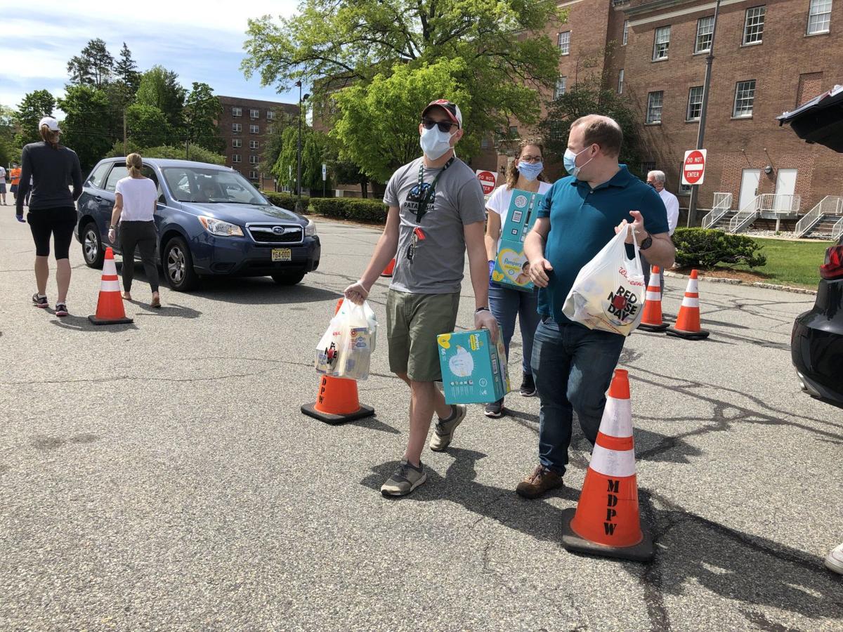 Morristown Drive Collects Items For Interfaith Food Pantry Morris Newsbee News Newjerseyhills Com