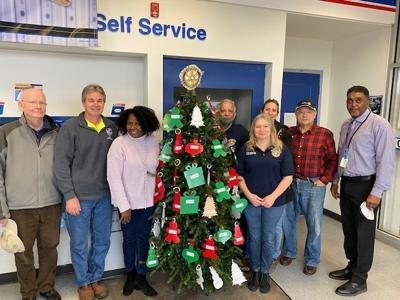 Is Florham Park Diner Open Christmas Day 2022 On Florham Park Angel Tree, Each Ornament Is A Child In Need | Florham Park  Eagle News | Newjerseyhills.com