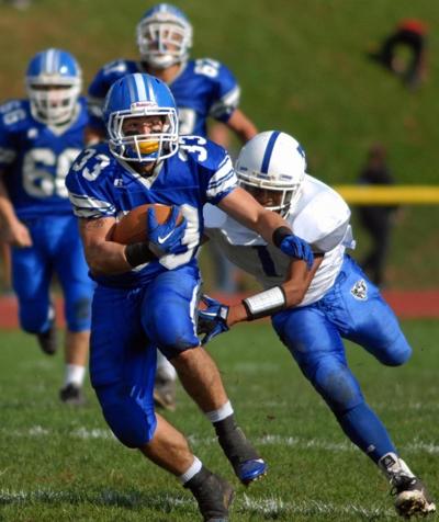 Latorraca 4 Tds Puzzo Key Caldwell High School Chiefs Win Over Barringer The Progress Sports Newjerseyhills Com