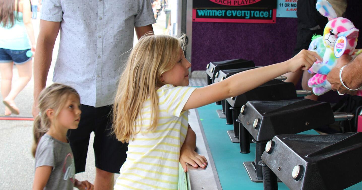 Mount Olive's community carnival arrives to thrill and chill - Vimarsana News