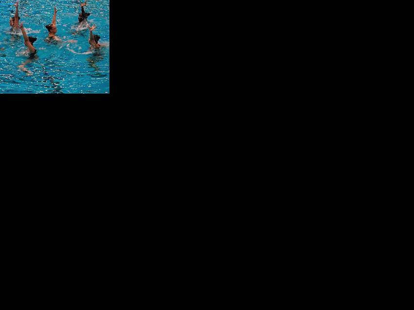 Madison Area YMCA Rays artistic swimming team celebrates Junior Olympics debut, invites swimmers to Aug. 13 tryouts news image