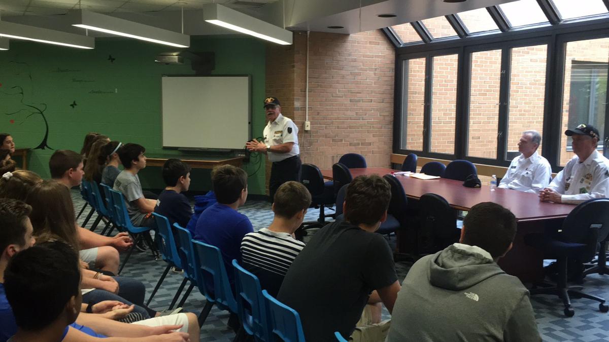 (VIDEOS) Veterans visit enlightens Long Valley Middle School students