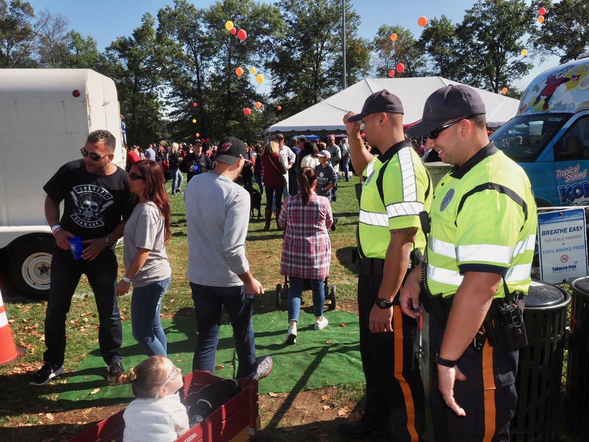 Sun Shines On Hanover Police Seafood Truckbrewfest