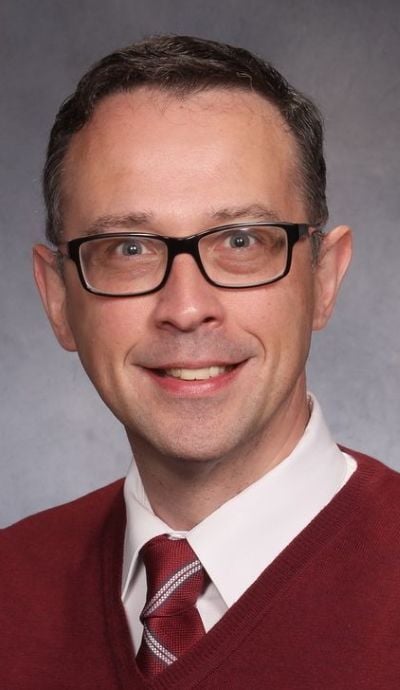 David Risteski Ridge High School English teacher receives national award as debate ...