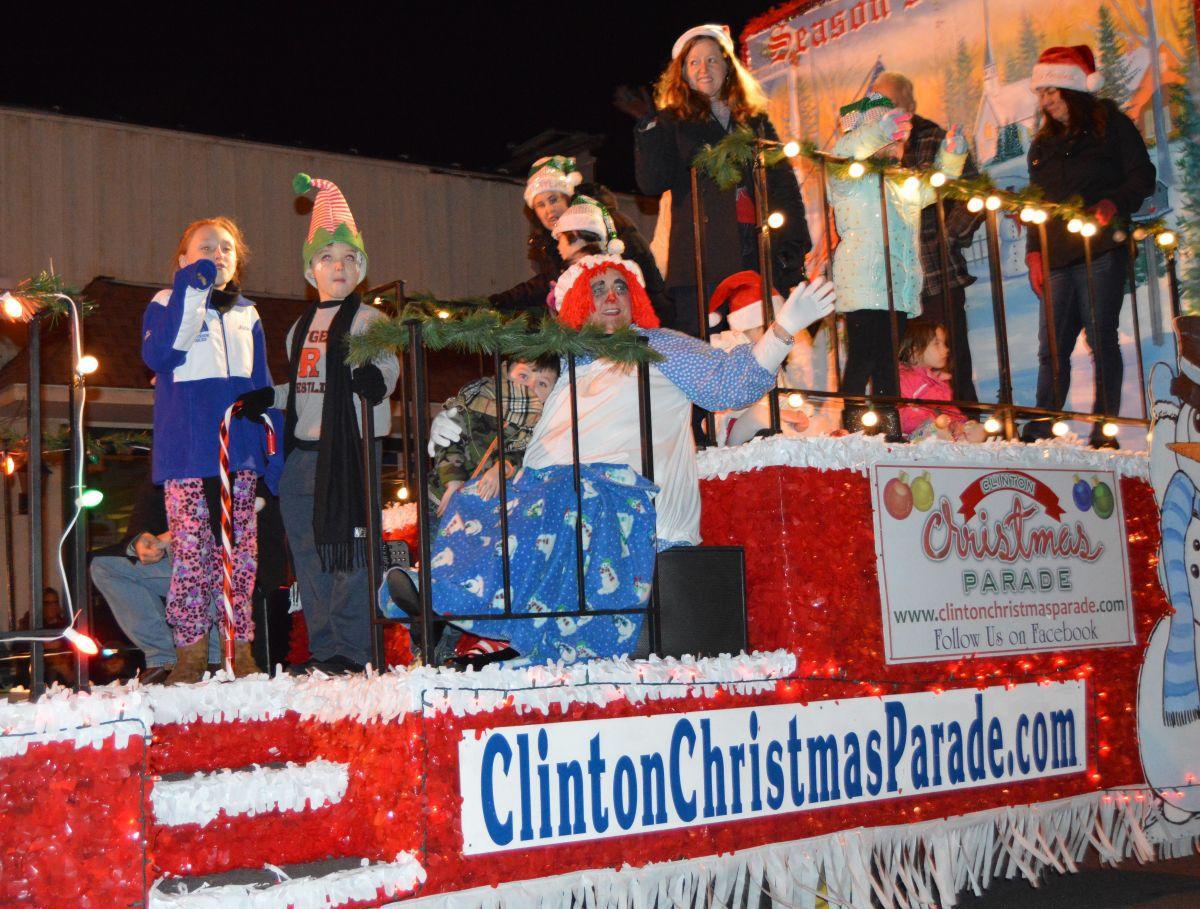 Clinton Christmas Parade brightens up Main Street