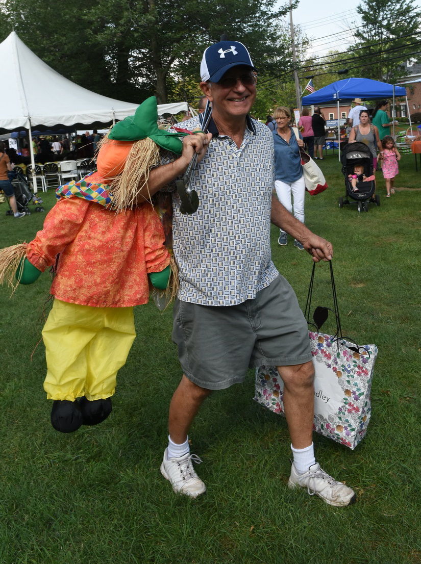 (VIDEOS) Chester peach festival draws a crowd ObserverTribune