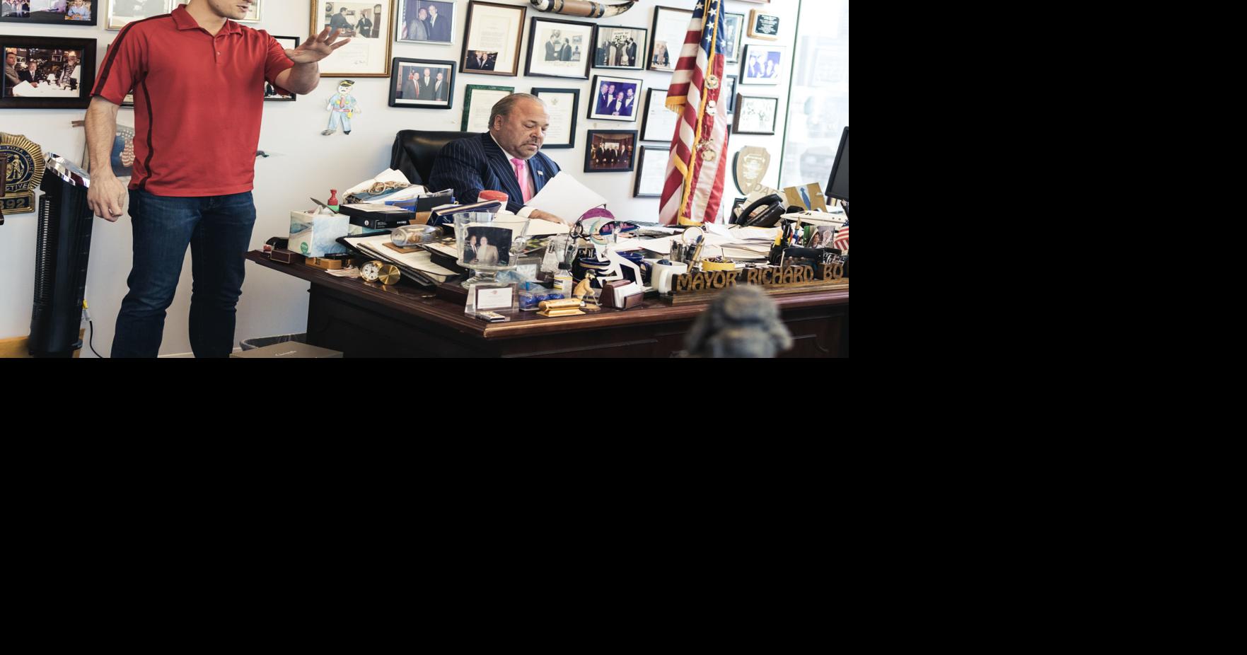 Fairfield native completes web series with a lot of help from his