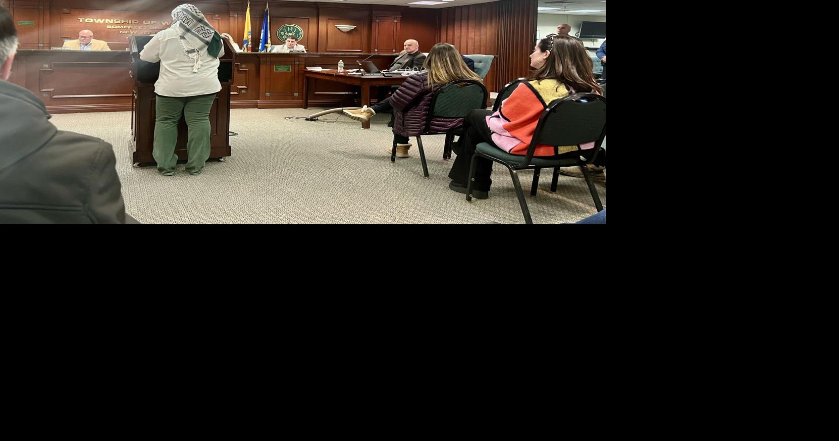 Residents urge Warren officials to issue ceasefire statement for