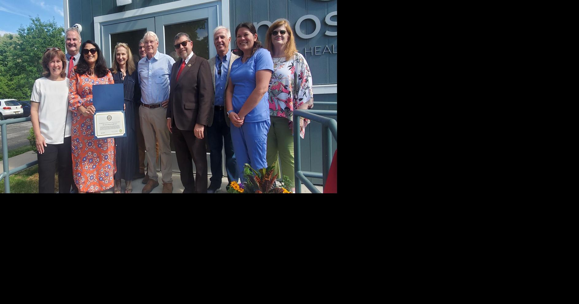 Mosaic Animal Health Center ceremonially opens in Madison