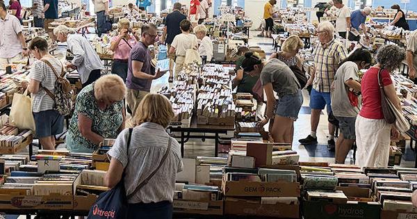 From Shakespeare to how-tos, annual used book sale draws the crowds