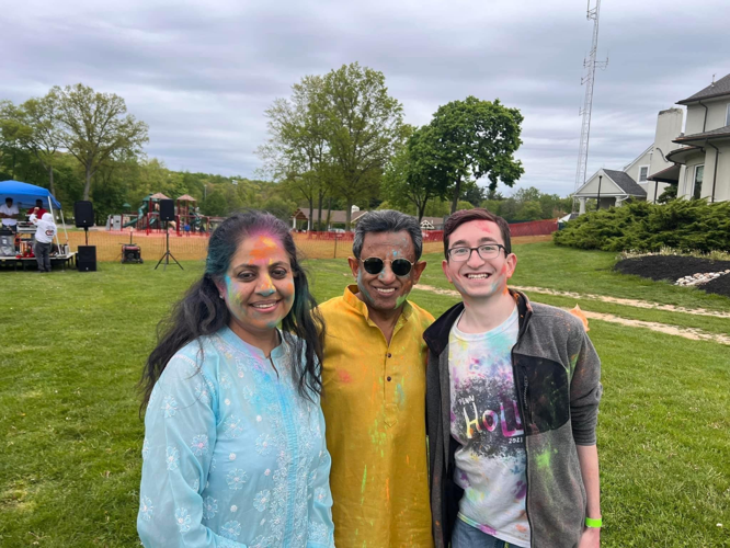 Festival of color: First Holi celebration held in Warren | News ...
