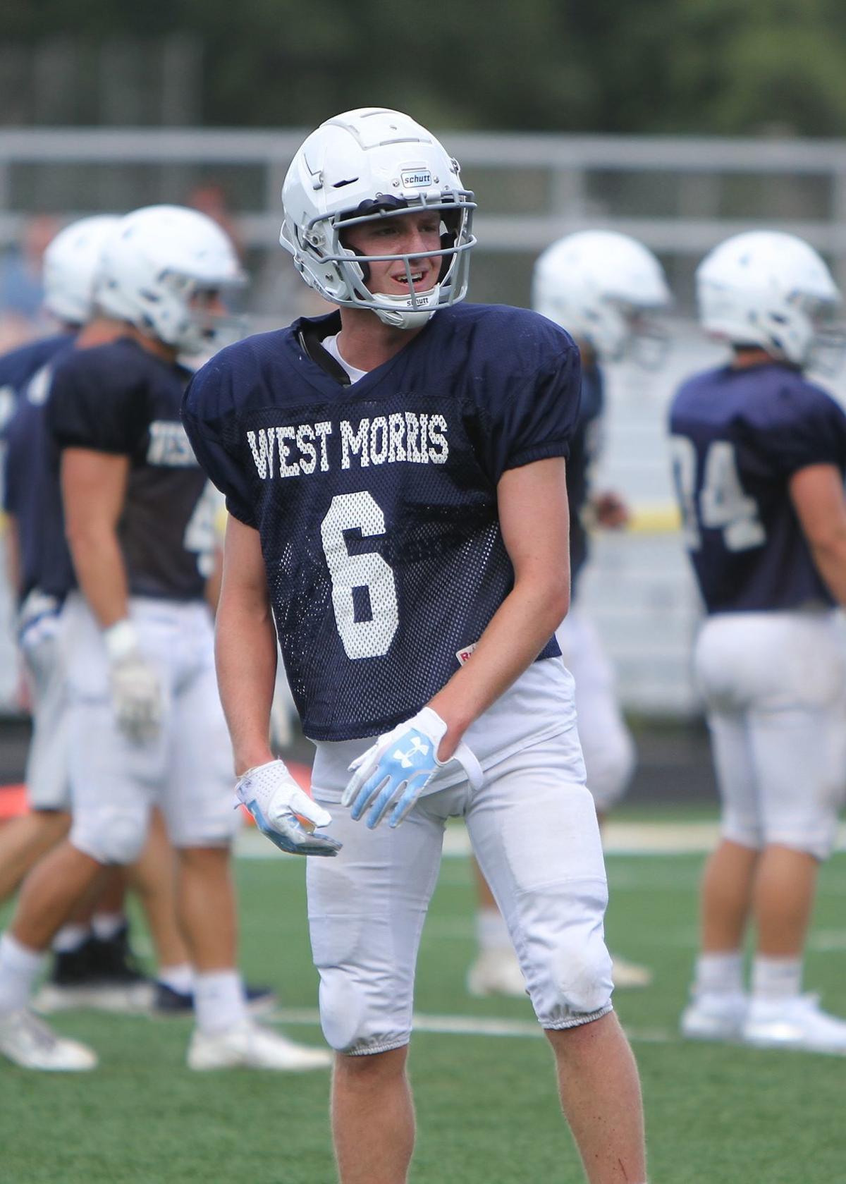 Size Shouldn T Deter Feisty Wolfpack Observer Tribune Sports