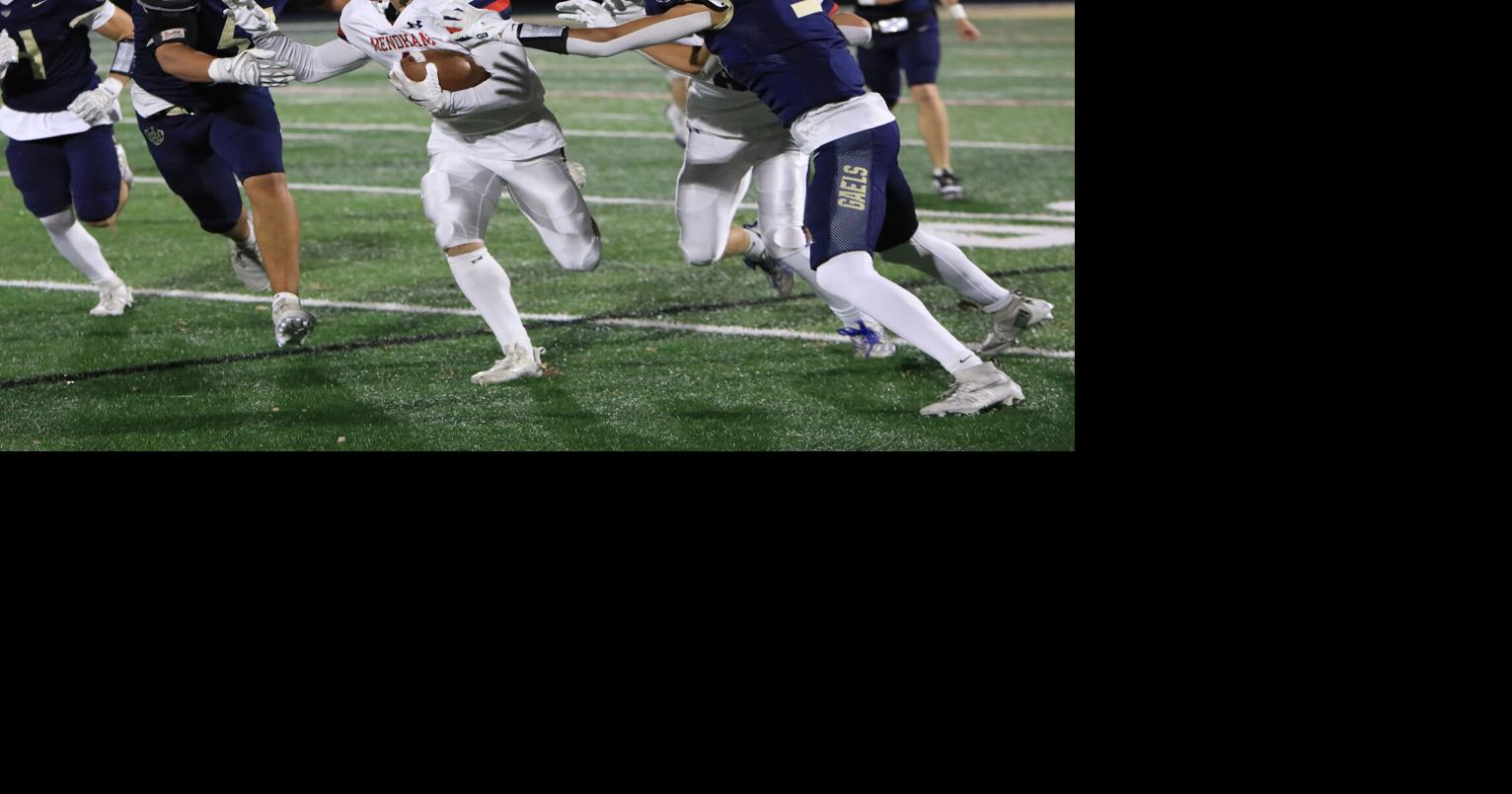 Roxbury overpowers Mendham football in regular season finale