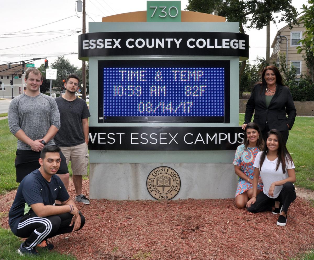 Essex County College Supports Street Fair The Progress News Newjerseyhills Com