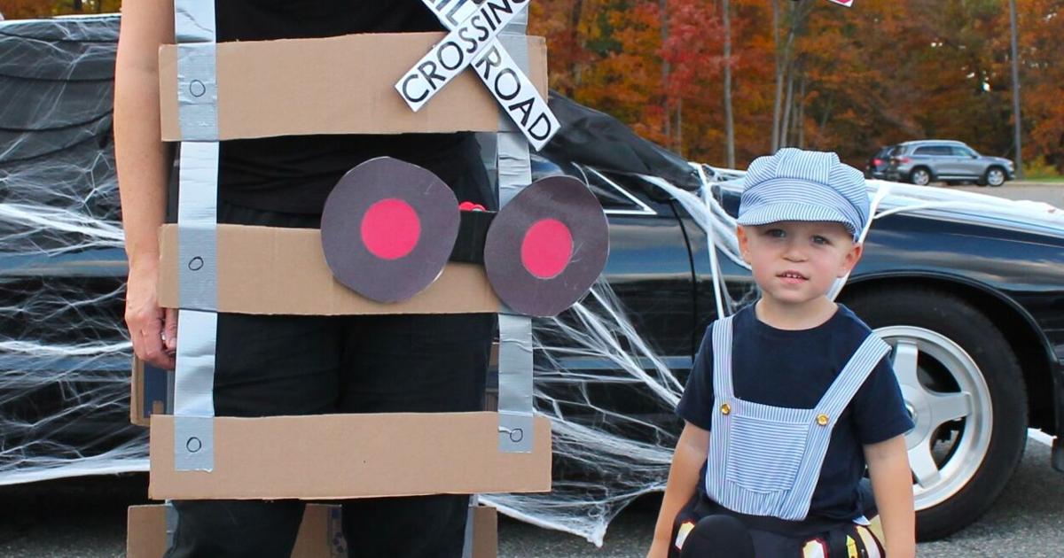 (VIDEO) West Caldwell's fifth Trunk or Treat is treated to sunny