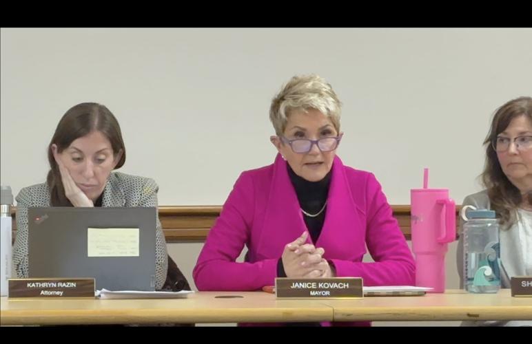 Morgan Moebus (VIDEO) Moebus plan passes, but Clinton mayor reprimands developer ...