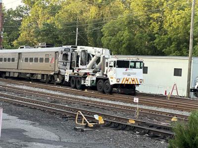 No injuries reported after NJ Transit train derails in Gladstone | News ...