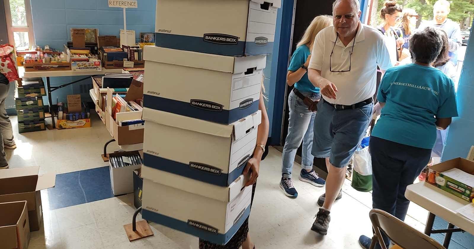 Used book sale in Bernardsville draws crowds - Vimarsana News
