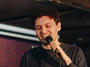 Comedian from Florham Park to host homecoming show in Madison Sept. 26 news image