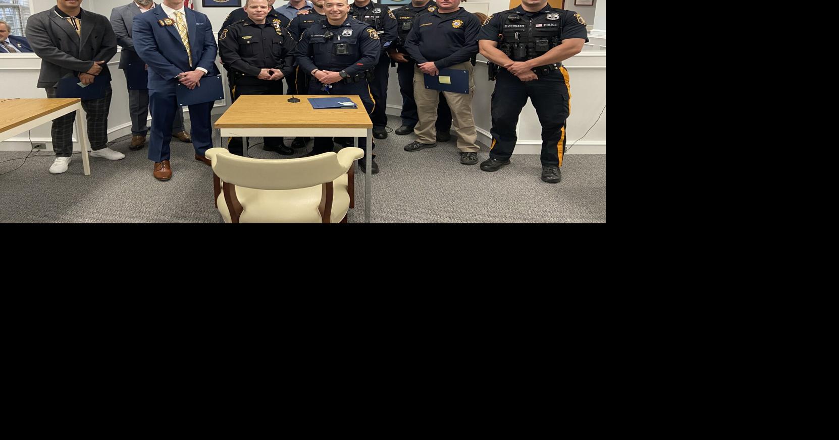 Morris Plains police chief gives awards to a plethora of officers