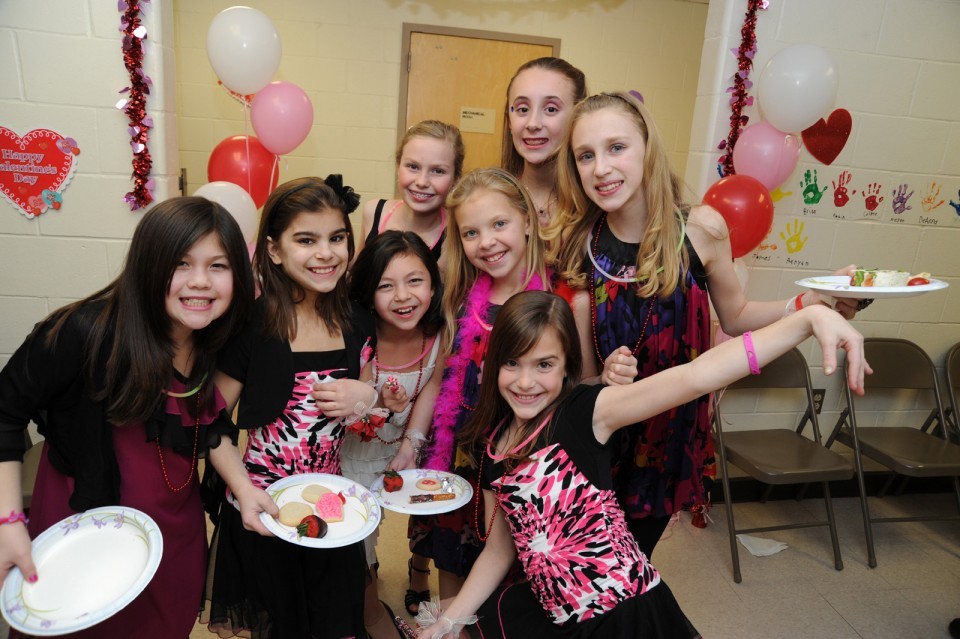 Sweetheart At Liberty Corner School Bernardsville News It Was All Hearts And Smiles During The Fourth Annual Liberty Corner School Pto Sweetheart Friday Night Feb 11 At Elementary