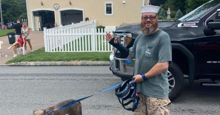 Military veteran and George Santos scam victim marches in Florham Park Fourth of July Parade - Vimarsana News