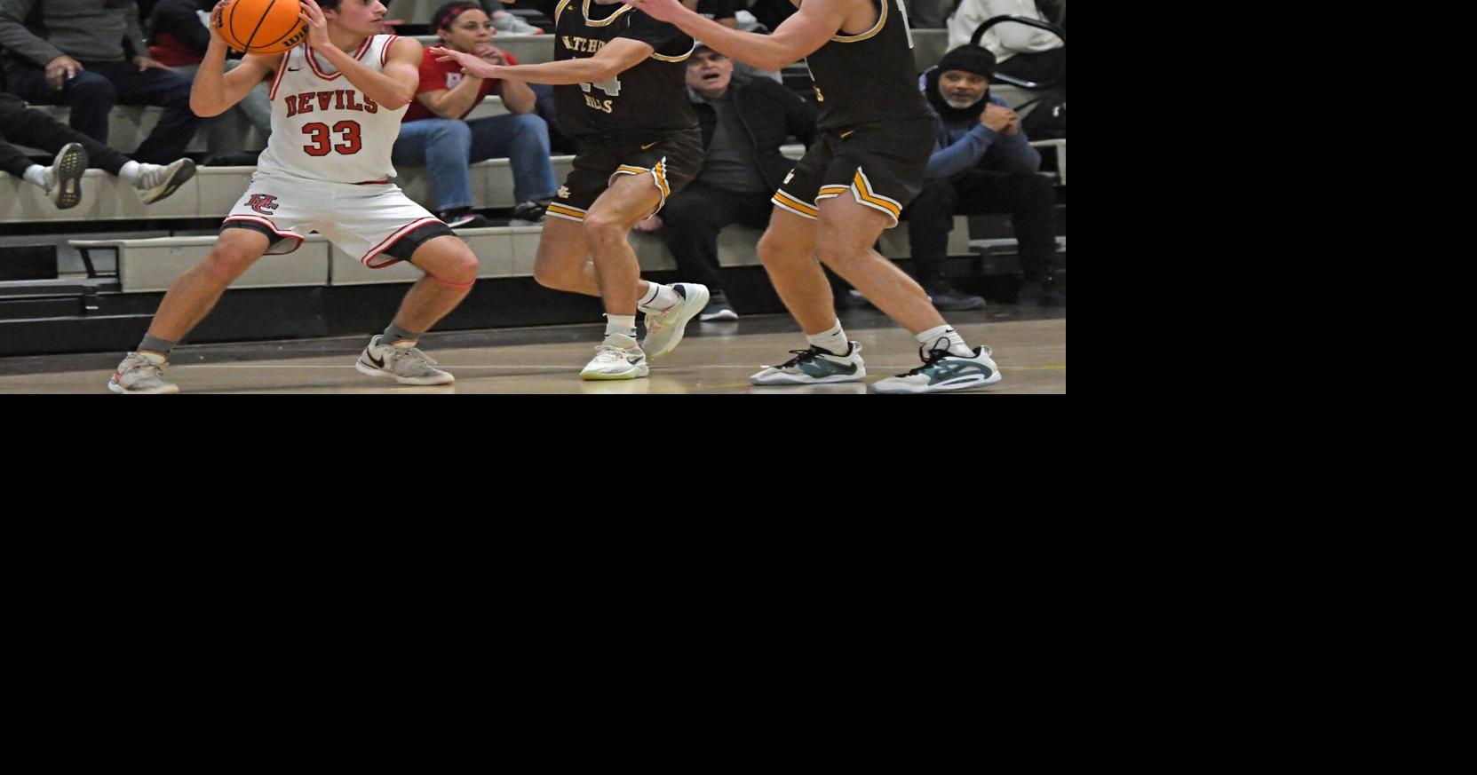 Hunterdon Central places 2 on all-tournament team but drops HWS final ...