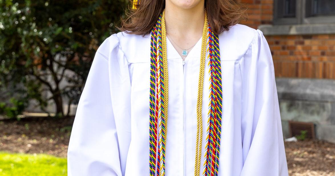 Randolph resident is salutatorian at Mount Saint Dominic Academy - Vimarsana News