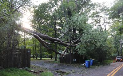 Power Outages Linger In Bernardsville Bernards Township Warren Bernardsville News News Newjerseyhills Com