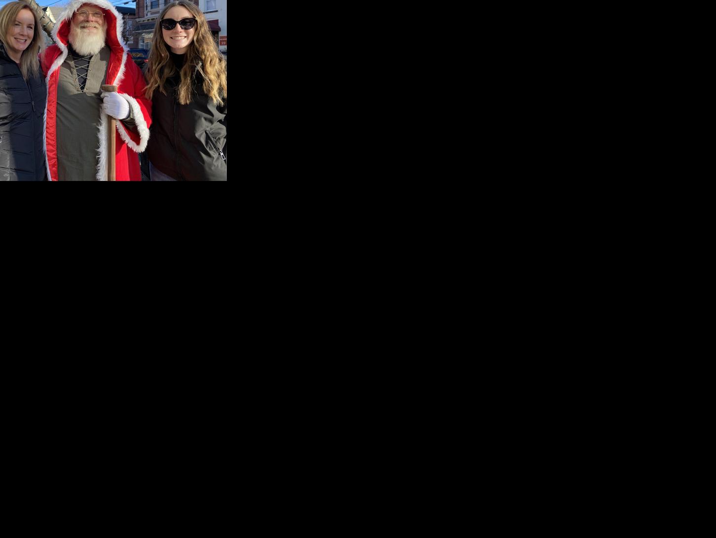 Clinton streets fill with carolers for Dickens Days | News ...