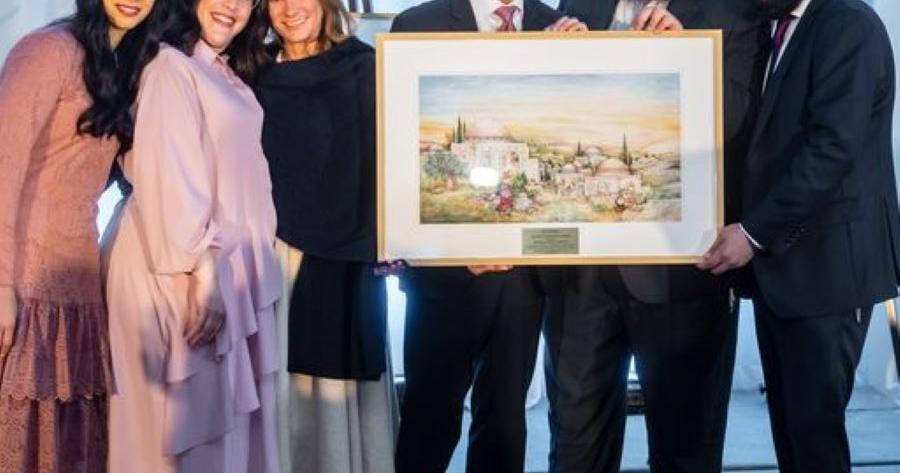 300 guests attend Chabad gala celebrating 20-year milestone - Vimarsana News