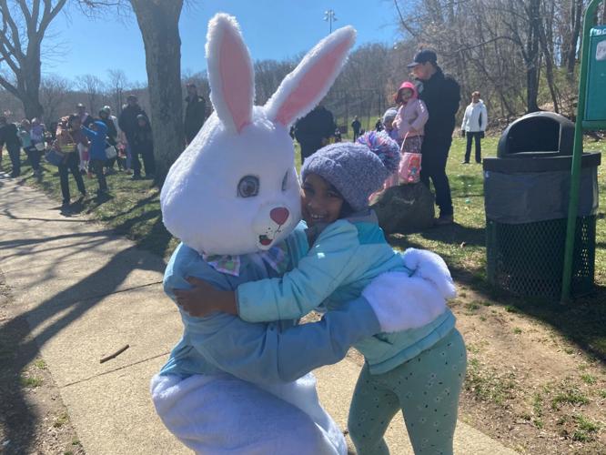 Edmonton couple who refused to tell foster kids Easter Bunny is