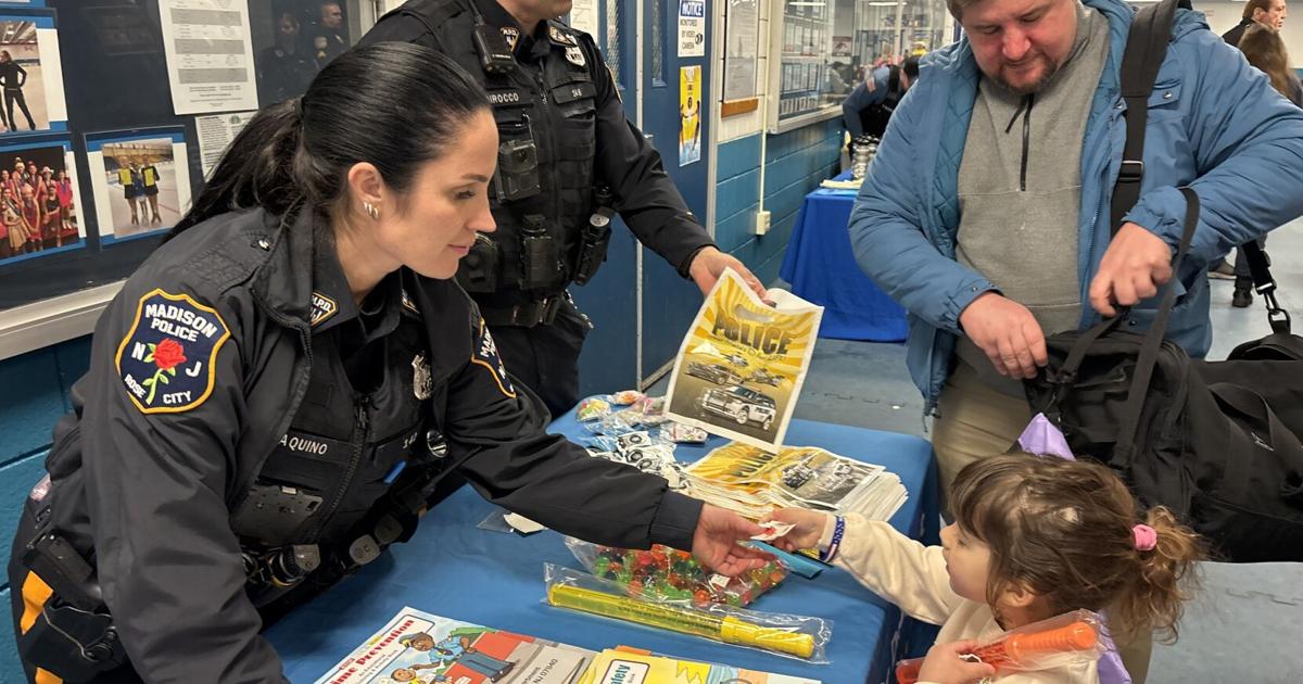 Madison cops connect with community at Law Enforcement Night | News ...