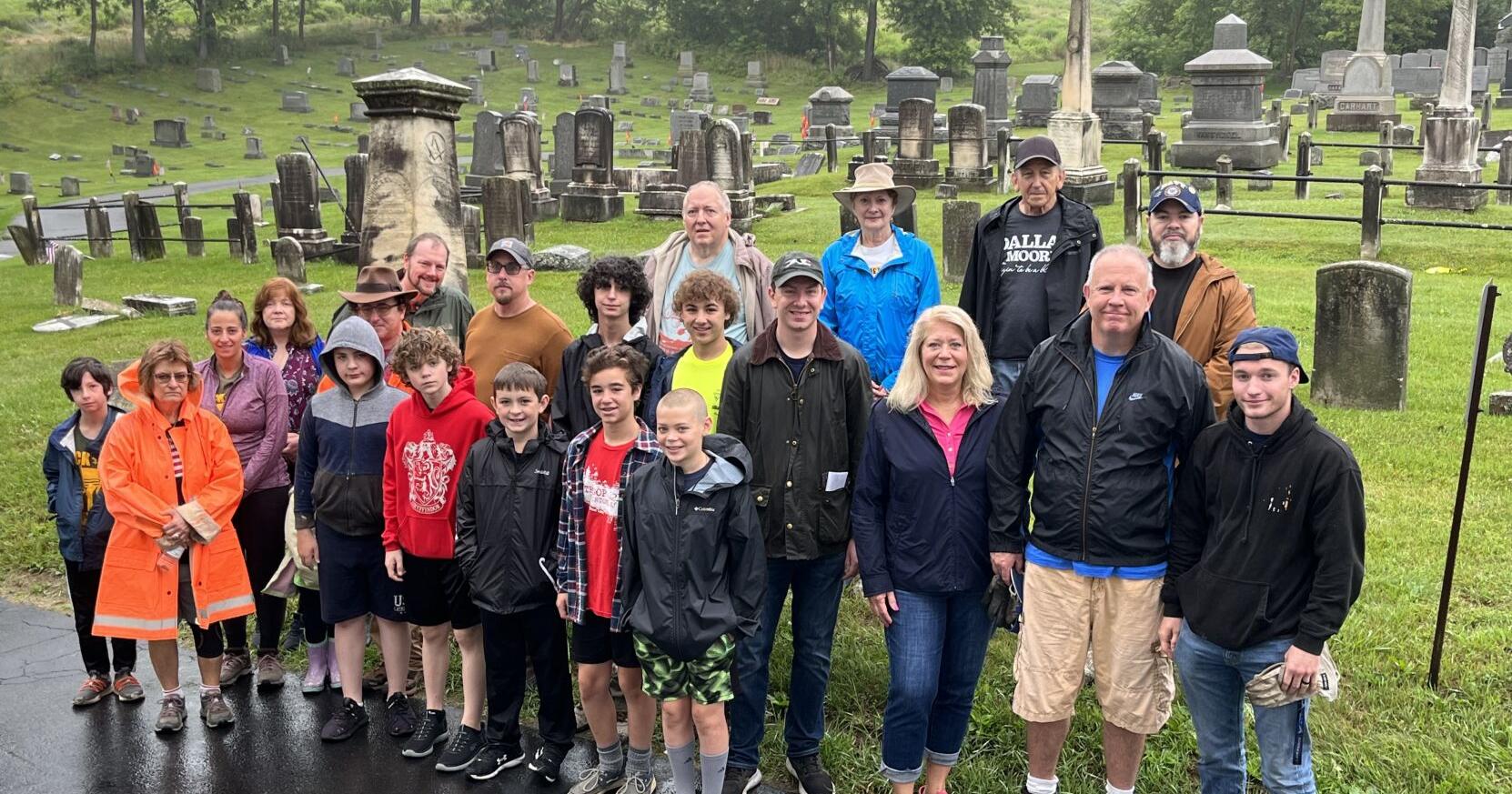 County hosts veterans headstone cleaning at Clinton's Riverside Cemetery - Vimarsana News