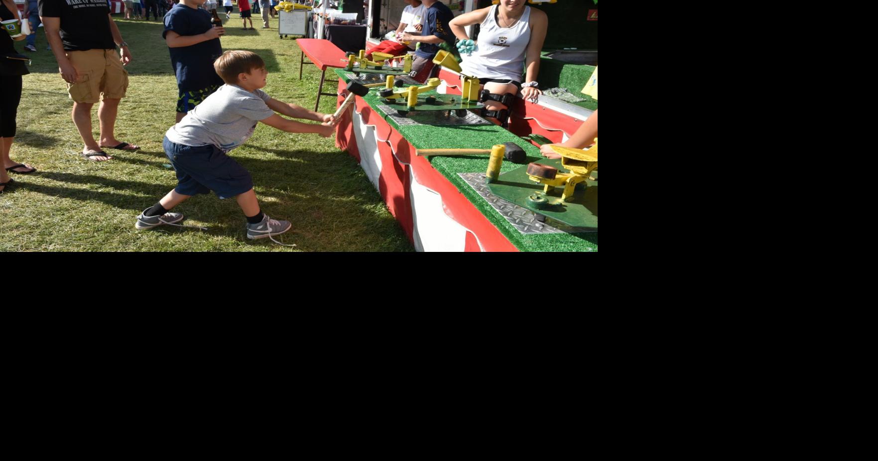 Thousands of visitors have a roaring good time at Warren Lions Expo