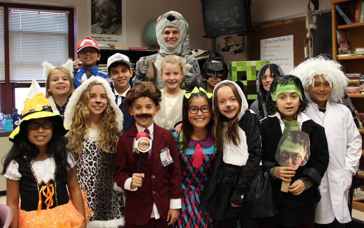 Warren Schools Dress Up Celebrate Halloween Echoes Sentinel News Newjerseyhills Com