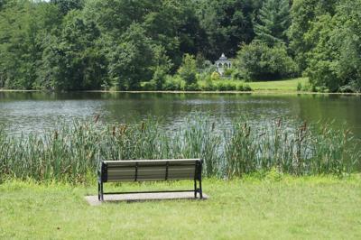 Watchung Discourages Use Of Watchung Lake During Pandemic Residents Urged To Donate Protective Equipment Echoes Sentinel News Newjerseyhills Com