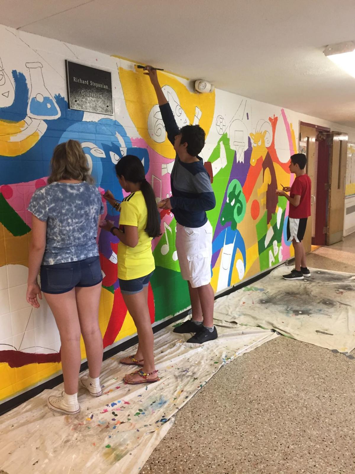 Video New Mural Unveiled At Thomas Jefferson Middle School In