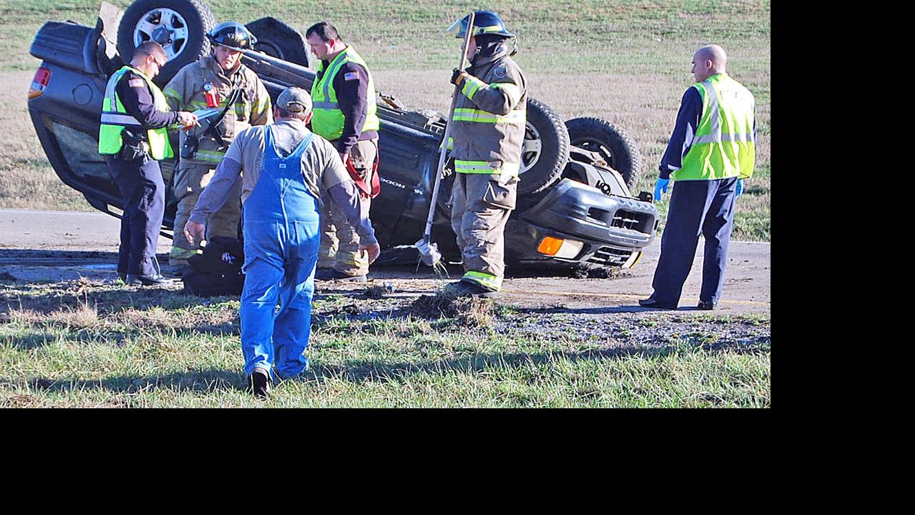 Single Vehicle Accident Leaves Two Teens Injured News Newportplaintalk Com
