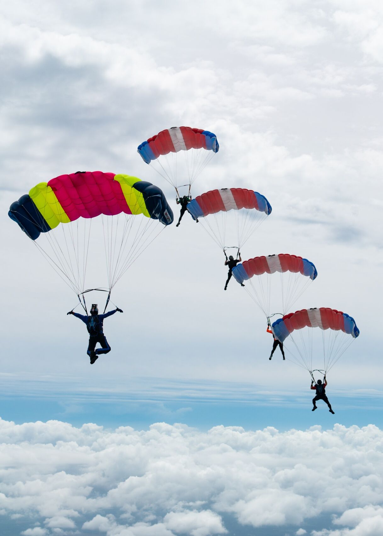 Patriotic parachute jump planned for Del Rio Days | News ...