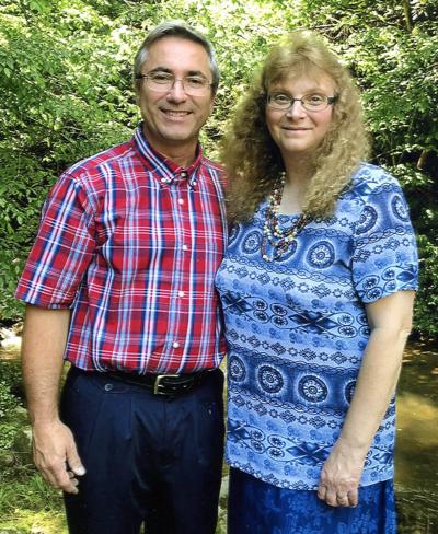Stokelys to celebrate wedding anniversary