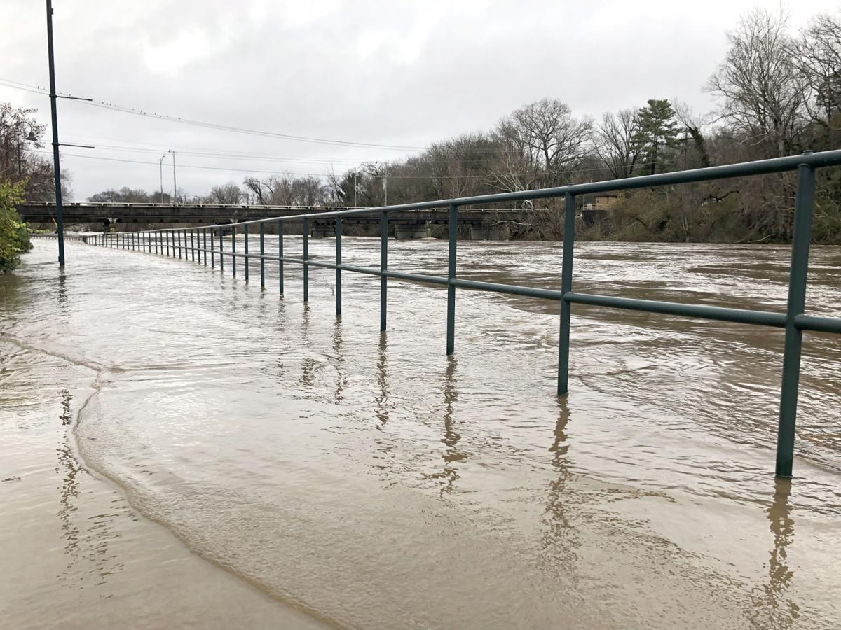 Friday morning rains lead to flooding across Cocke County News