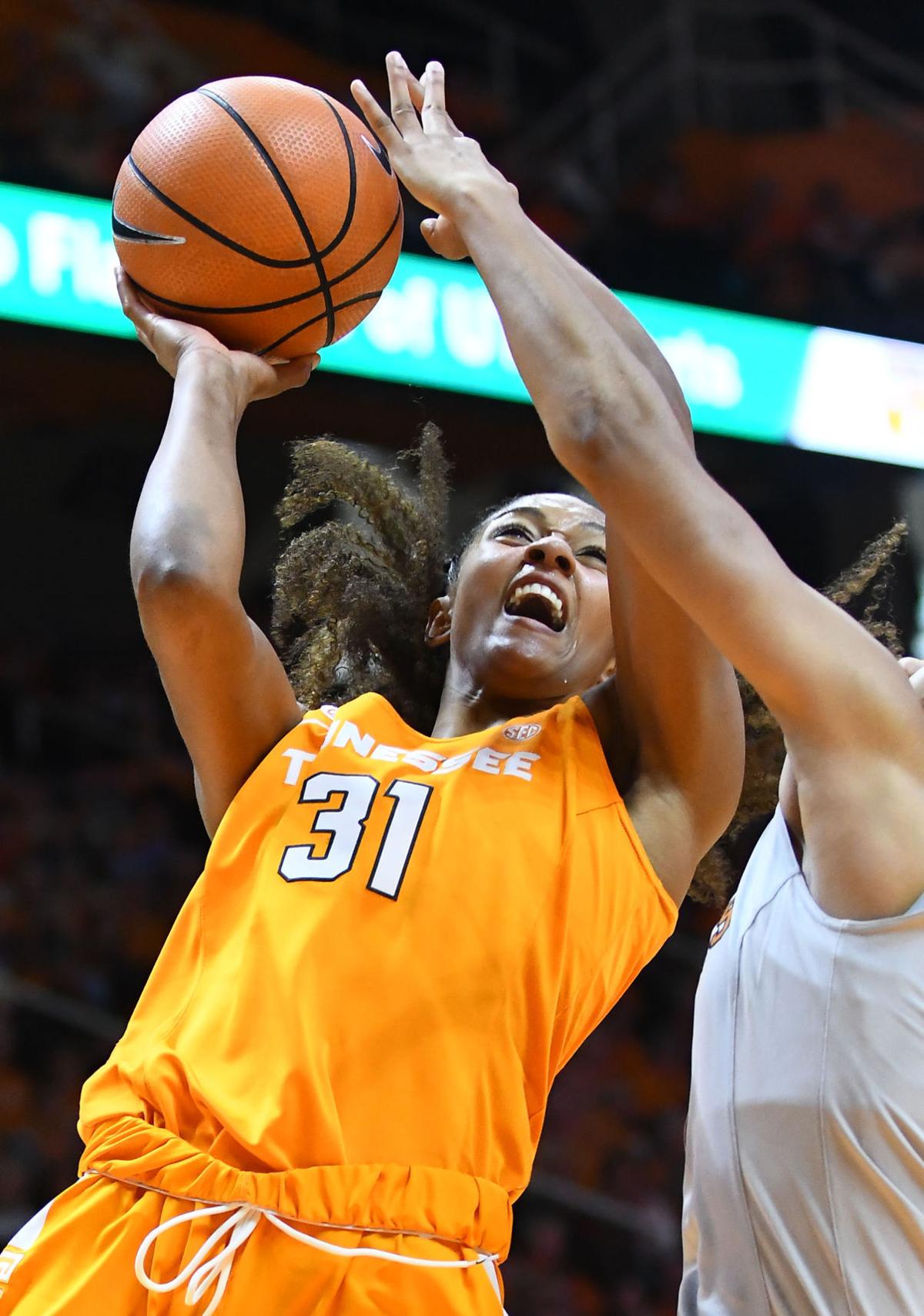 No 11 Lady Vols Upset No 2 Texas In Gritty Fashion Sports