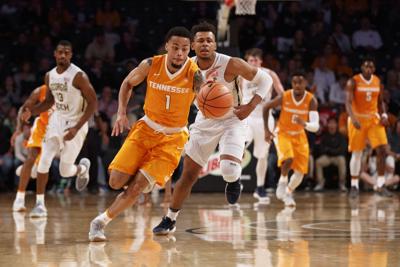 Turner Vols Hold Off Georgia Tech On The Road Sports