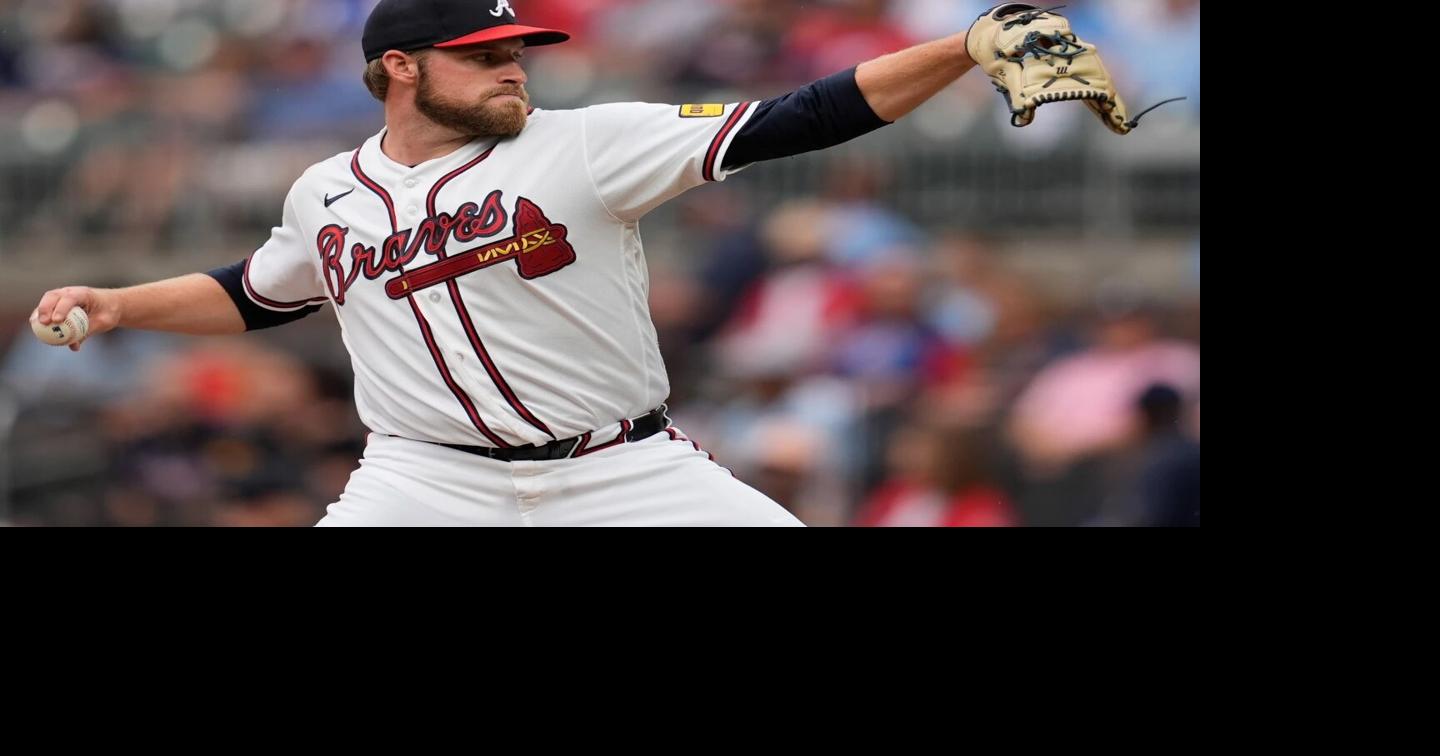 Empty at deadline, Braves get sterling starts from Elder, Holmes