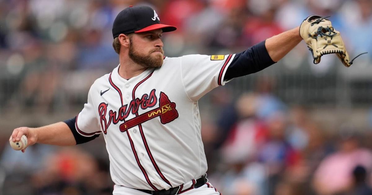 Empty at deadline, Braves get sterling starts from Elder, Holmes